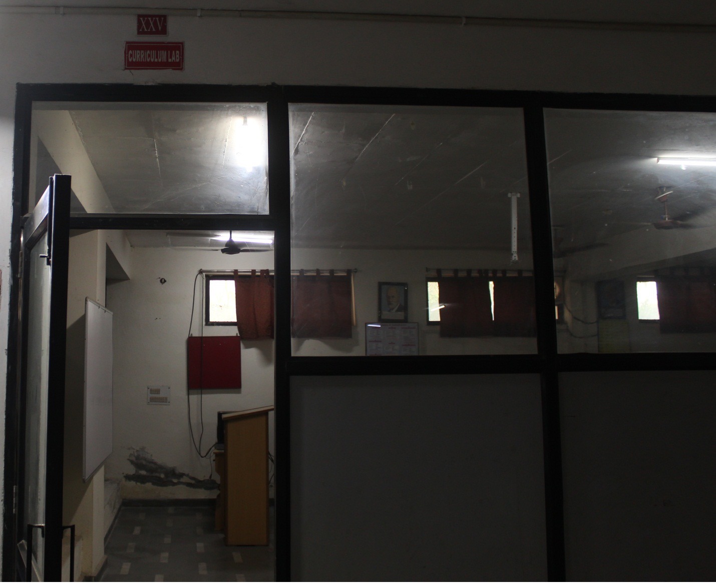 CURRICULUM LAB